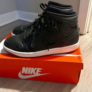 AIR JORDAN 1 RETRO 'SPACE JAM' SZ10